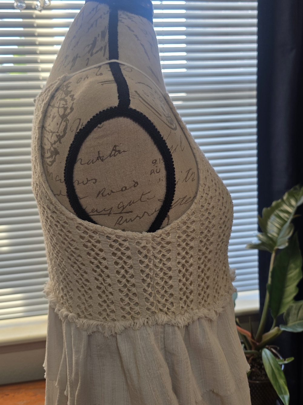 Anthropologie Moon River Cream Crochet High Neckline Ruffle Tier Sleeveless Top - Picture 3 of 8
